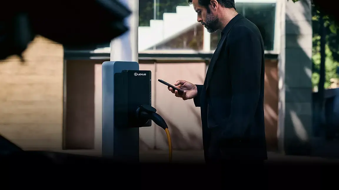 Приложение Lexus Link+