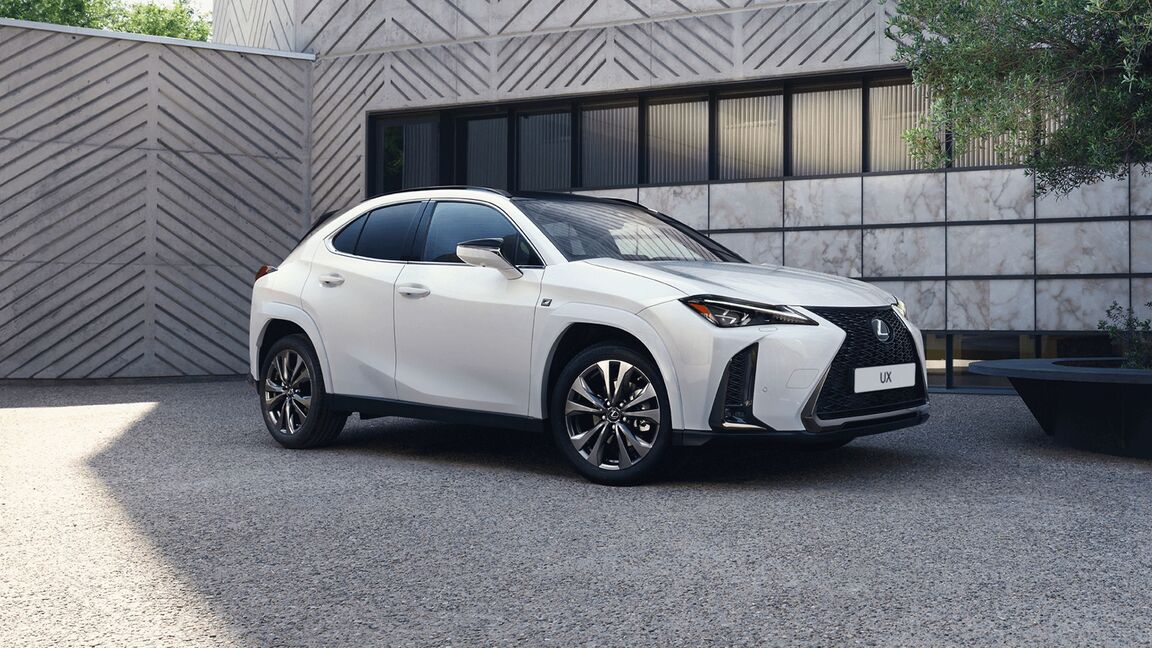 Lexus UX īpašais piedāvājums
